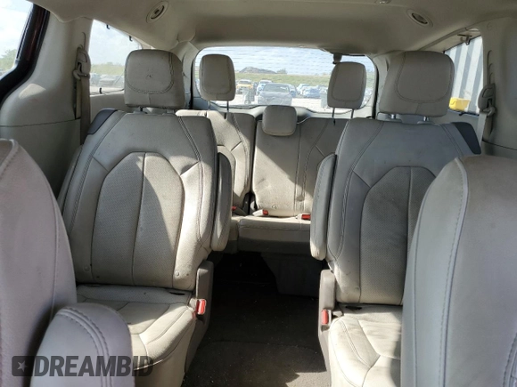 2020 Chrysler Pacifica Touring L z VIN 2C4RC1BG7LR135565, wystawiony jako Copart lot #54108915 z przebiegiem 62 639 mil mil oraz Nie do naprawy • Non repairable. Historia ofert i sprzedaży dostępna na DreamBid. Obrazek 10.