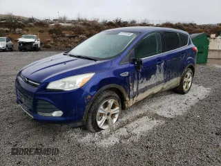 2015 Ford Escape SE with VIN 1FMCU9G99FUB32701, listed as a Copart auction lot 47476165 with 233,812 mi miles and Salvage Title. Bid and sale history available at DreamBid. Image 1.