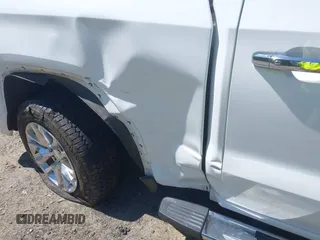 2020 GMC Sierra 1500 SLT z VIN 3GTU9DED1LG432266, wystawiony jako IAAI lot #41984060 z przebiegiem 66 935 mil mil oraz . Historia ofert i sprzedaży dostępna na DreamBid. Obrazek 6.