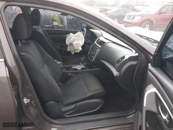 2017 Nissan Altima 2.5 S with VIN 1N4AL3AP4HN307393, listed as a IAAI auction lot 41834070 with 161,357 mi miles. Bid and sale history available at carsss.com. Image 5.