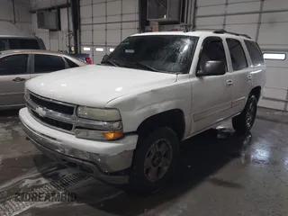2005 Chevrolet Tahoe Z71 z VIN 1GNEK13TX5R139378, wystawiony jako IAAI lot #41267070 z przebiegiem 229 243 mil mil oraz . Historia ofert i sprzedaży dostępna na DreamBid. Obrazek 2.