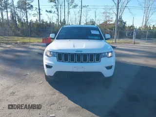 2017 Jeep Grand Cherokee Laredo with VIN 1C4RJFAG7HC688625, listed as a IAAI auction lot 41295860 with 115,714 mi miles. Bid and sale history available at carsss.com. Image 12.