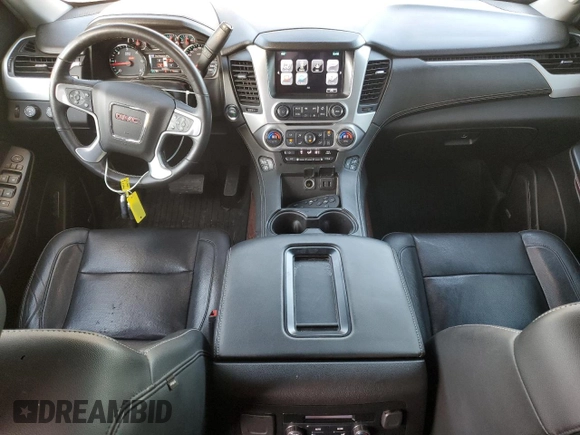 2018 GMC Yukon XL SLT with VIN 1GKS2GKC6JR371636, listed as a Copart auction lot 88003245 with 84,022 mi miles and Salvage Title. Bid and sale history available at carsss.com. Image 8.