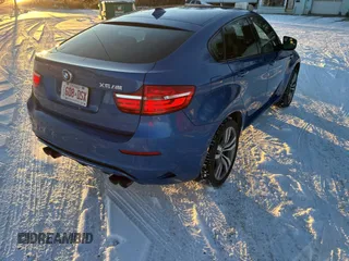 2013 BMW X6 M with VIN 5YMGZ0C57DLL29849, listed as a Copart auction lot 86665844 with 117,000 mi miles and Clean Title. Bid and sale history available at carsss.com. Image 4.
