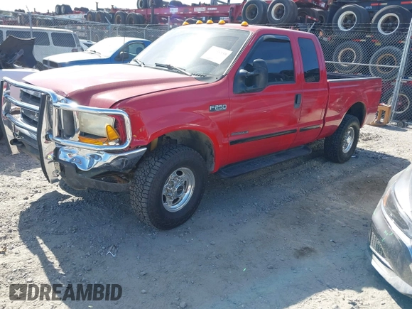 2000 Ford F-250 XL with VIN 1FTNX21F9YEE52396, listed as a IAAI auction lot 42058539 with 204,056 mi miles and . Bid and sale history available at DreamBid. Image 2.