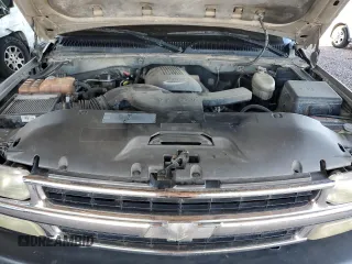 2005 Chevrolet Tahoe LS with VIN 1GNEC13V85R155366, listed as a Copart auction lot 60328405 with 421,272 mi miles and Salvage title. Bid and sale history available at DreamBid. Image 12.
