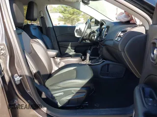 2021 Jeep Compass Latitude with VIN 3C4NJDBB1MT554391, listed as a IAAI auction lot 42039363 with 24,016 mi miles and . Bid and sale history available at DreamBid. Image 5.