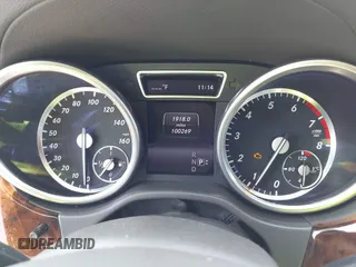 2015 Mercedes-Benz M 400 z VIN 4JGDA5GB3FA462411, wystawiony jako IAAI lot #42388501 z przebiegiem 100 269 mil mil oraz . Historia ofert i sprzedaży dostępna na DreamBid. Obrazek 7.