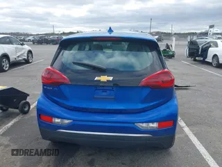 2021 Chevrolet Bolt EV LT z VIN 1G1FY6S08M4112443, wystawiony jako IAAI lot #42045018 z przebiegiem 38 920 mil mil oraz . Historia ofert i sprzedaży dostępna na DreamBid. Obrazek 16.