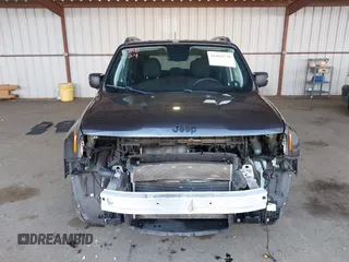 2018 Jeep Renegade Altitude z VIN ZACCJABB0JPJ65036, wystawiony jako IAAI lot #41414739 z przebiegiem 74 433 mil mil oraz . Historia ofert i sprzedaży dostępna na DreamBid. Obrazek 13.