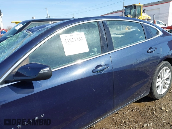 2017 Chevrolet Malibu Hybrid with VIN 1G1ZJ5SU2HF224860, listed as a IAAI auction lot 41821352 with 162,745 mi miles and . Bid and sale history available at DreamBid. Image 14.
