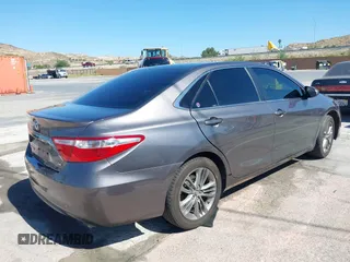 2015 Toyota Camry XLE z VIN 4T1BF1FK8FU979706, wystawiony jako IAAI lot #42298995 z przebiegiem 95 553 mil mil oraz . Historia ofert i sprzedaży dostępna na DreamBid. Obrazek 4.