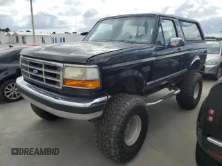1994 Ford Bronco Custom with VIN 1FMEU15H1RLB03689, listed as a Copart auction lot 76793384 with 478,893 mi miles and Non Repairable. Bid and sale history available at carsss.com. Image 1.