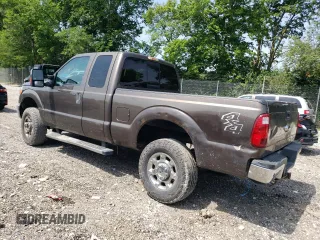 2015 Ford F-250 XLT z VIN 1FT7X2B60FEC50812, wystawiony jako Copart lot #62493675 z przebiegiem 159 058 mil mil oraz Szkoda całkowita • Salvage title. Historia ofert i sprzedaży dostępna na DreamBid. Obrazek 2.