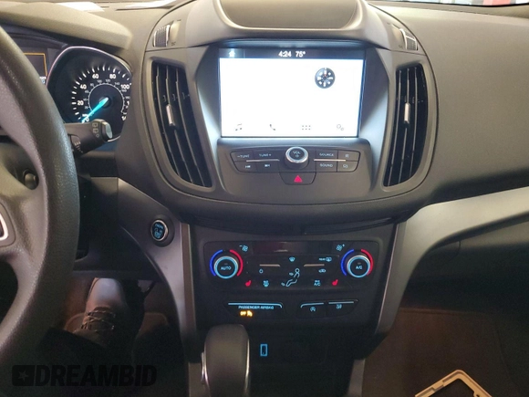 2019 Ford Escape SE z VIN 1FMCU9GD9KUB11829, wystawiony jako IAAI lot #42399993 z przebiegiem 81 910 mil mil oraz . Historia ofert i sprzedaży dostępna na DreamBid. Obrazek 25.