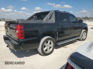 2009 Chevrolet Avalanche 2LT with VIN 3GNFK22089G226686, listed as a Copart auction lot 76305524 with Not Provided miles and Salvage Title. Bid and sale history available at DreamBid. Image 3.