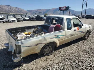 1990 Toyota 2WD Pickups DX with VIN JT4RN93P1L5010999, listed as a Copart auction lot 73386934 with 321,820 mi miles and Salvage Title. Bid and sale history available at carsss.com. Image 3.