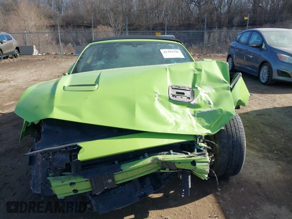 2020 Ford Mustang EcoBoost z VIN 1FATP8UHXL5186022, wystawiony jako IAAI lot #41395446 z przebiegiem 117 634 mil mil oraz . Historia ofert i sprzedaży dostępna na DreamBid. Obrazek 12.