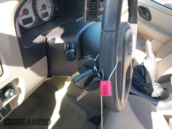 2005 Ford Escape XLS Value с VIN 1FMYU92Z75KA80475, выставлен на аукционе IAAI как лот 42632412 с пробегом 105 668 миль миль и . История ставок и продаж доступна на DreamBid. Изображение 11.