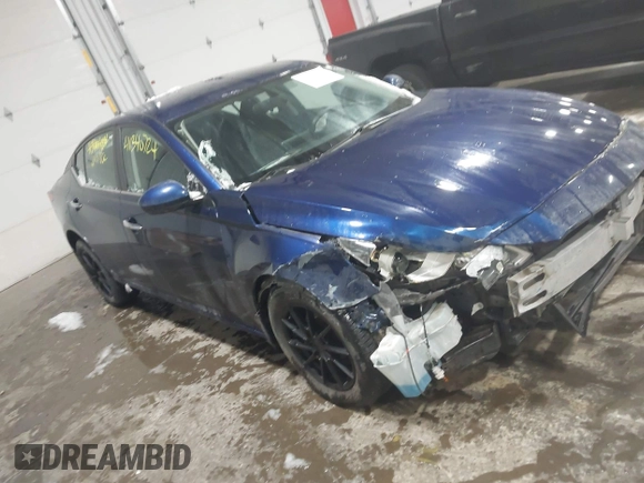 2019 Nissan Altima 2.5 S with VIN 1N4BL4BWXKC204322, listed as a IAAI auction lot 41340724 with 44,573 mi miles. Bid and sale history available at carsss.com. Image 1.