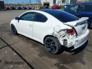2005 Scion tC with VIN JTKDE177750004638, listed as a IAAI auction lot 41860203 with 184,800 mi miles. Bid and sale history available at carsss.com. Image 3.