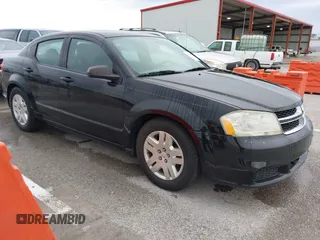 2014 Dodge Avenger SE z VIN 1C3CDZAB6EN161120, wystawiony jako IAAI lot #41950893 z przebiegiem 155 362 mil mil oraz . Historia ofert i sprzedaży dostępna na DreamBid. Obrazek 1.