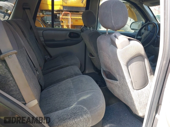 2003 Chevrolet TrailBlazer LTZ with VIN 1GNDT13S832107938, listed as a IAAI auction lot 42208232 with 234,130 mi miles and . Bid and sale history available at DreamBid. Image 8.
