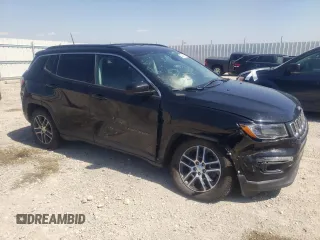 2018 Jeep Compass Altitude with VIN 3C4NJDBBXJT493439, listed as a Copart auction lot 58664835 with 96,928 mi miles and Salvage title. Bid and sale history available at DreamBid. Image 4.