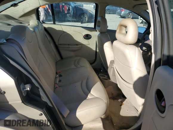 2004 Saturn ION ION 3 z VIN 1G8AL52F34Z111177, wystawiony jako Copart lot #89156645 z przebiegiem 135 233 mil mil oraz Czysty tytuł • Clean title. Historia ofert i sprzedaży dostępna na DreamBid. Obrazek 10.