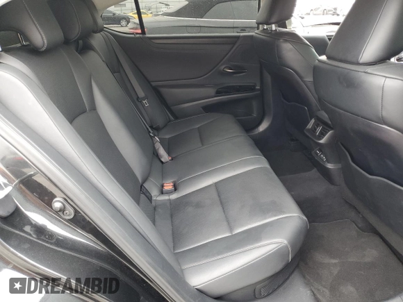 2024 Lexus ES 300h with VIN 58ADA1C17RU044547, listed as a Copart auction lot 58408345 with 39,568 mi miles and Salvage title. Bid and sale history available at DreamBid. Image 10.