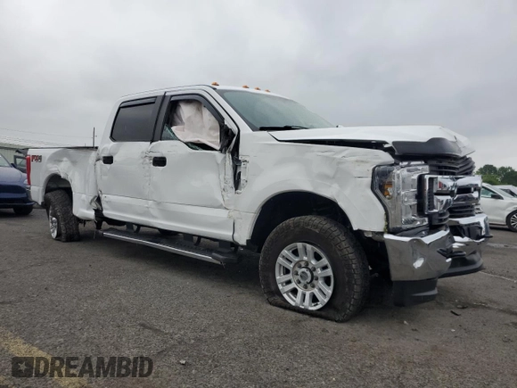 2018 Ford F-250 XL with VIN 1FT7W2B68JED04577, listed as a Copart auction lot 62562155 with 80,457 mi miles and Salvage title. Bid and sale history available at DreamBid. Image 4.
