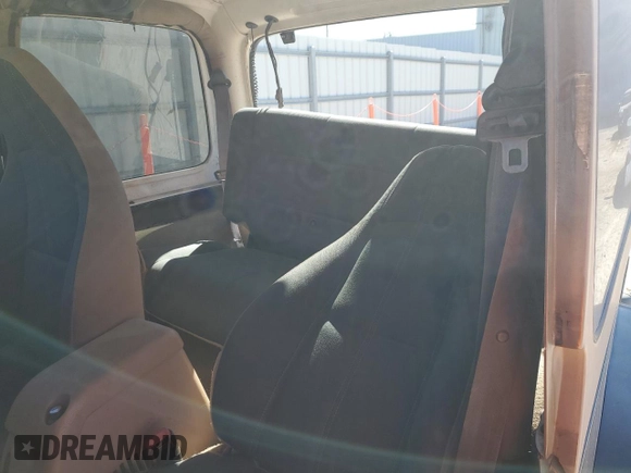 2002 Jeep Wrangler Sahara with VIN 1J4FA59S02P761365, listed as a Copart auction lot 81899144 with 208,429 mi miles and Salvage title. Bid and sale history available at DreamBid. Image 10.