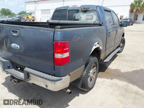 2006 Ford F-150 XLT with VIN 1FTPW14516FB55641, listed as a IAAI auction lot 42158769 with 204,517 mi miles and . Bid and sale history available at carsss.com. Image 4.