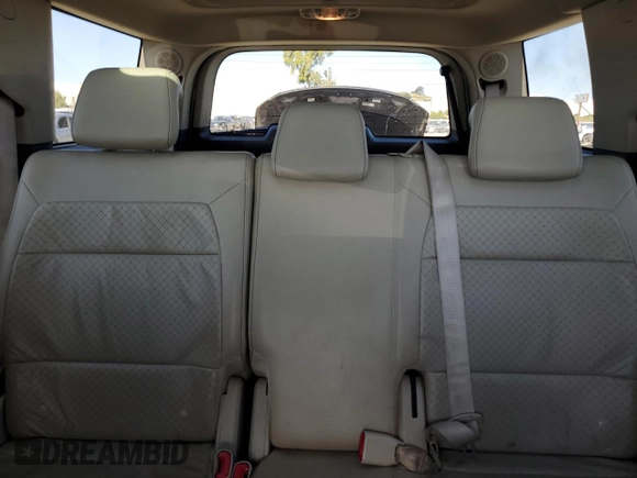 2009 Ford Flex Limited z VIN 2FMEK63C69BA03324, wystawiony jako Copart lot #55831135 z przebiegiem 202 031 mil mil oraz Czysty tytuł • Clean title. Historia ofert i sprzedaży dostępna na DreamBid. Obrazek 10.