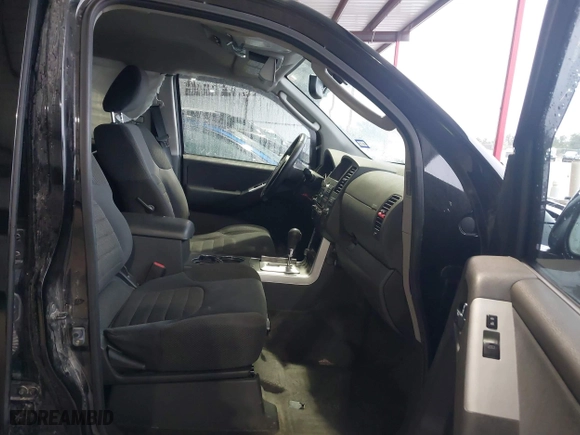 2011 Nissan Pathfinder LE with VIN 5N1AR1NB8BC633188, listed as a IAAI auction lot 41608356 with 128,377 mi miles. Bid and sale history available at carsss.com. Image 5.