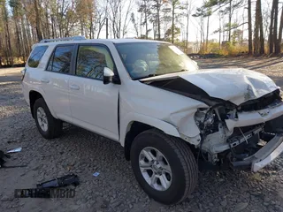 2017 Toyota 4Runner SR5 with VIN JTEBU5JR1H5427088, listed as a IAAI auction lot 41716016 with 159,554 mi miles and . Bid and sale history available at DreamBid. Image 1.