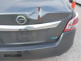 2015 Nissan Altima S with VIN 1N4AL3AP5FC479473, listed as a IAAI auction lot 42037990 with 142,006 mi miles and . Bid and sale history available at carsss.com. Image 6.