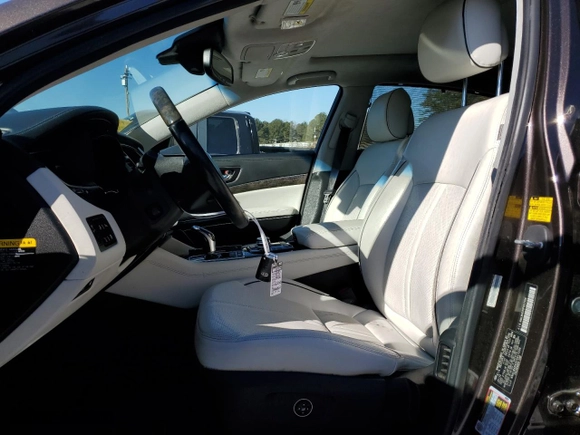 2015 Kia K900 Luxury with VIN KNALW4D40F6017206, listed as a Copart auction lot 88094845 with 50,653 mi miles and Salvage Title. Bid and sale history available at carsss.com. Image 7.
