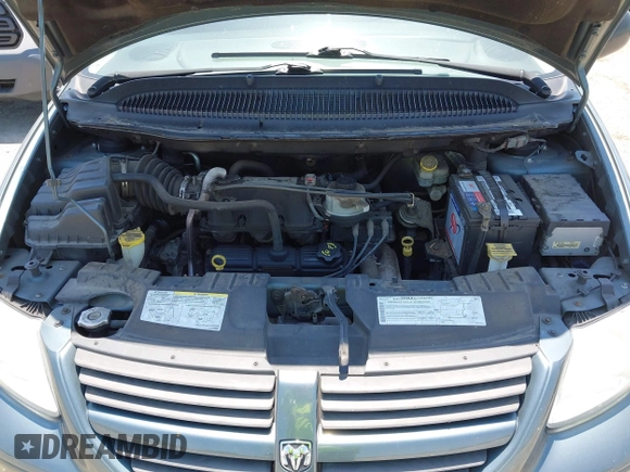 2005 Dodge Caravan SXT with VIN 2D4GP44L95R565529, listed as a IAAI auction lot 42460426 with 97,882 mi miles and . Bid and sale history available at DreamBid. Image 10.