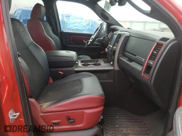 2016 Ram 1500 Rebel z VIN 1C6RR7YT6GS153234, wystawiony jako Copart lot #36156302 z przebiegiem 170 341 mil mil oraz Szkody całkowita. Historia ofert i sprzedaży dostępna na DreamBid. Obrazek 5.