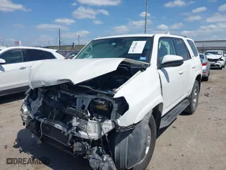 2018 Toyota 4Runner SR5 with VIN JTEZU5JR6J5171504, listed as a IAAI auction lot 41787840 with 112,002 mi miles. Bid and sale history available at carsss.com. Image 16.