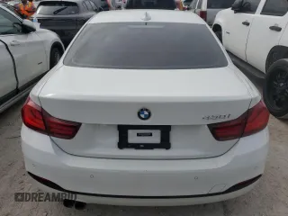 2020 BMW 4 Series 430i z VIN WBA4W3C01LAG91728, wystawiony jako Copart lot #74808534 z przebiegiem Nie podano mil oraz Nie do naprawy • Non repairable. Historia ofert i sprzedaży dostępna na DreamBid. Obrazek 6.