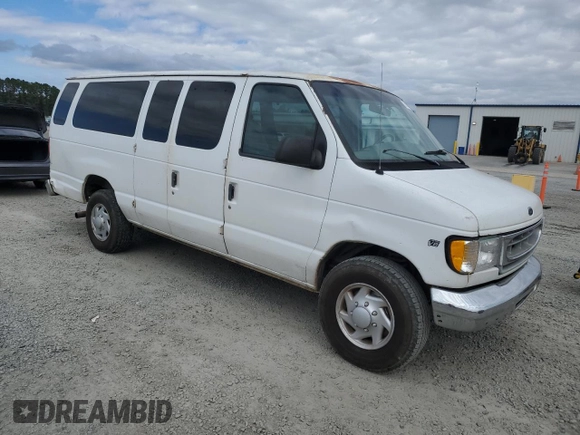 1998 Ford Econoline Wagon XL z VIN 1FBSS31L0WHC02316, wystawiony jako Copart lot #76501784 z przebiegiem 235 832 mil mil oraz Szkoda całkowita • Salvage title. Historia ofert i sprzedaży dostępna na DreamBid. Obrazek 4.