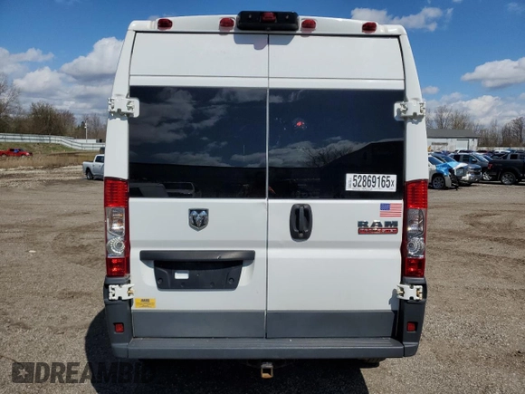 2018 Ram ProMaster Cargo z VIN 3C6TRVDG5JE103521, wystawiony jako Copart lot #52869165 z przebiegiem 150 710 mil mil oraz Szkoda całkowita • Salvage title. Historia ofert i sprzedaży dostępna na DreamBid. Obrazek 6.
