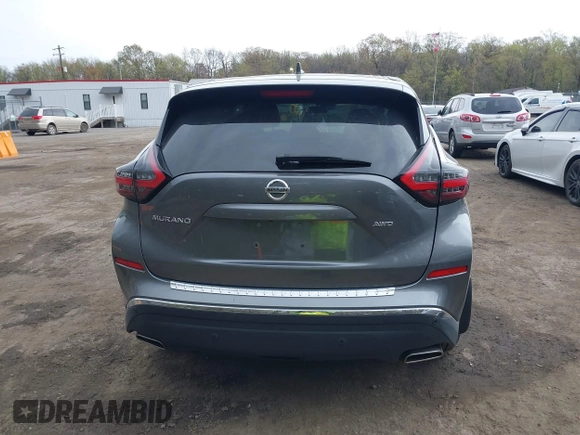 2021 Nissan Murano S z VIN 5N1AZ2AS5MC131981, wystawiony jako IAAI lot #42010176 z przebiegiem 24 538 mil mil oraz . Historia ofert i sprzedaży dostępna na DreamBid. Obrazek 16.