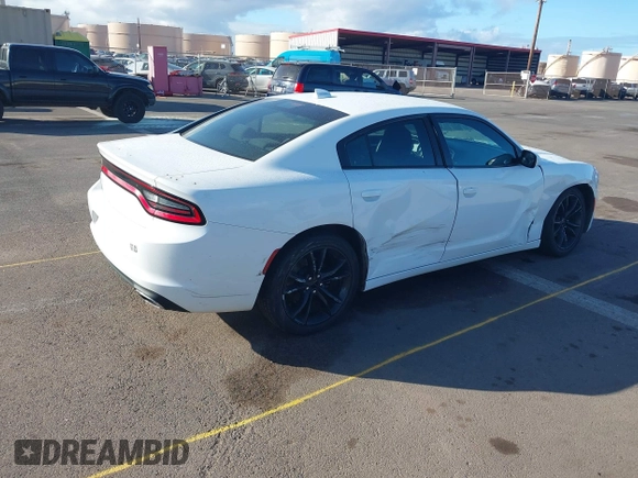 2015 Dodge Charger SXT z VIN 2C3CDXHG6FH847951, wystawiony jako IAAI lot #41094866 z przebiegiem 78 461 mil mil oraz . Historia ofert i sprzedaży dostępna na DreamBid. Obrazek 4.