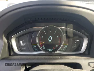 2015 Volvo XC60 с VIN YV4902RD8F2617701, выставлен на аукционе Copart как лот 48514665 с пробегом 116 569 миль миль и Чистый • Clean title. История ставок и продаж доступна на DreamBid. Изображение 9.