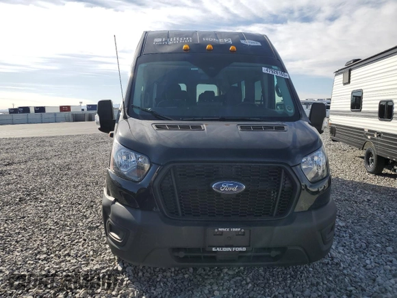 2023 Ford Transit Passenger XL with VIN 1FBVU4XG3PKA55923, listed as a Copart auction lot 47928165 with 83,174 mi miles and Salvage title. Bid and sale history available at DreamBid. Image 5.