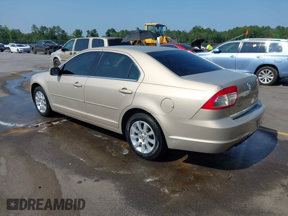 2006 Mercury Milan with VIN 3MEHM07116R633281, listed as a IAAI auction lot 42393137 with 102,806 mi miles and . Bid and sale history available at DreamBid. Image 3.