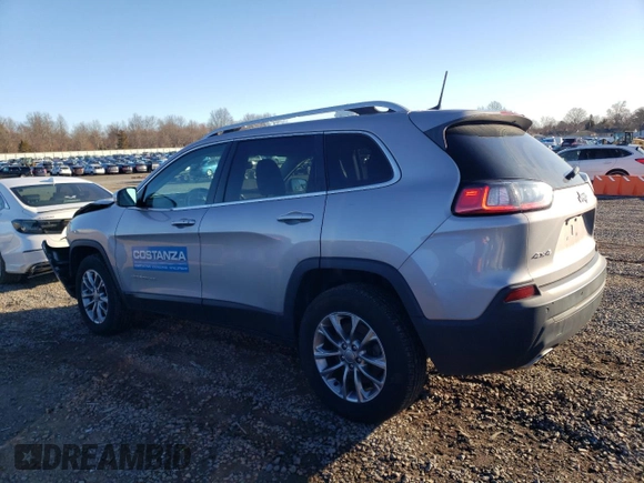 2019 Jeep Cherokee Latitude Plus with VIN 1C4PJMLX5KD289285, listed as a Copart auction lot 49401605 with 209,355 mi miles and Salvage Title. Bid and sale history available at DreamBid. Image 2.